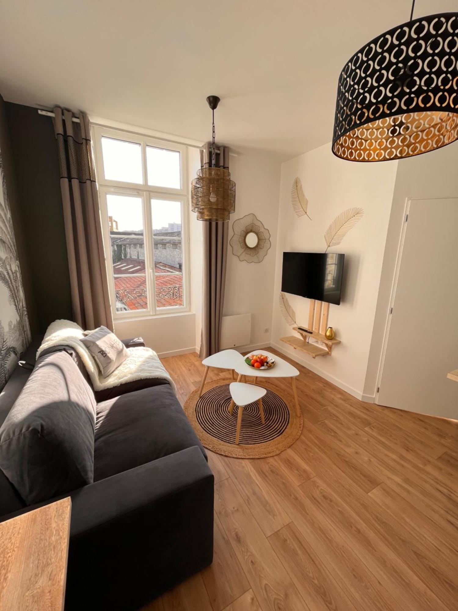 Apartment De L'houmeau - Proche Gare Angoulême